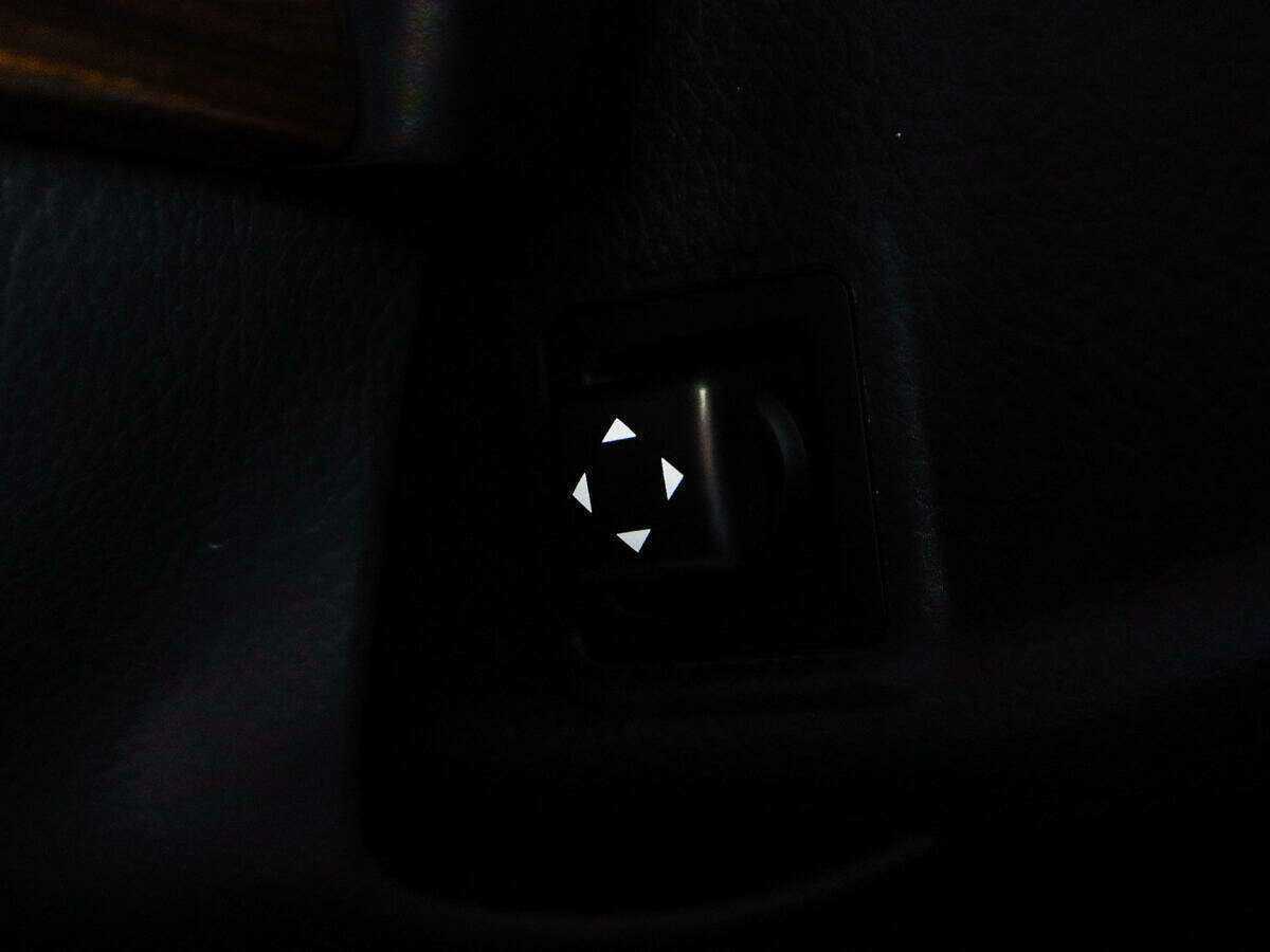 Kia Mohave б/у, 2017, Автоматическая. Фото: #18