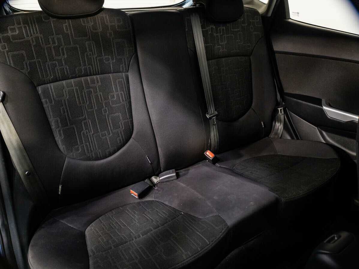 Kia Rio б/у, 2013, Автоматическая. Фото: #8