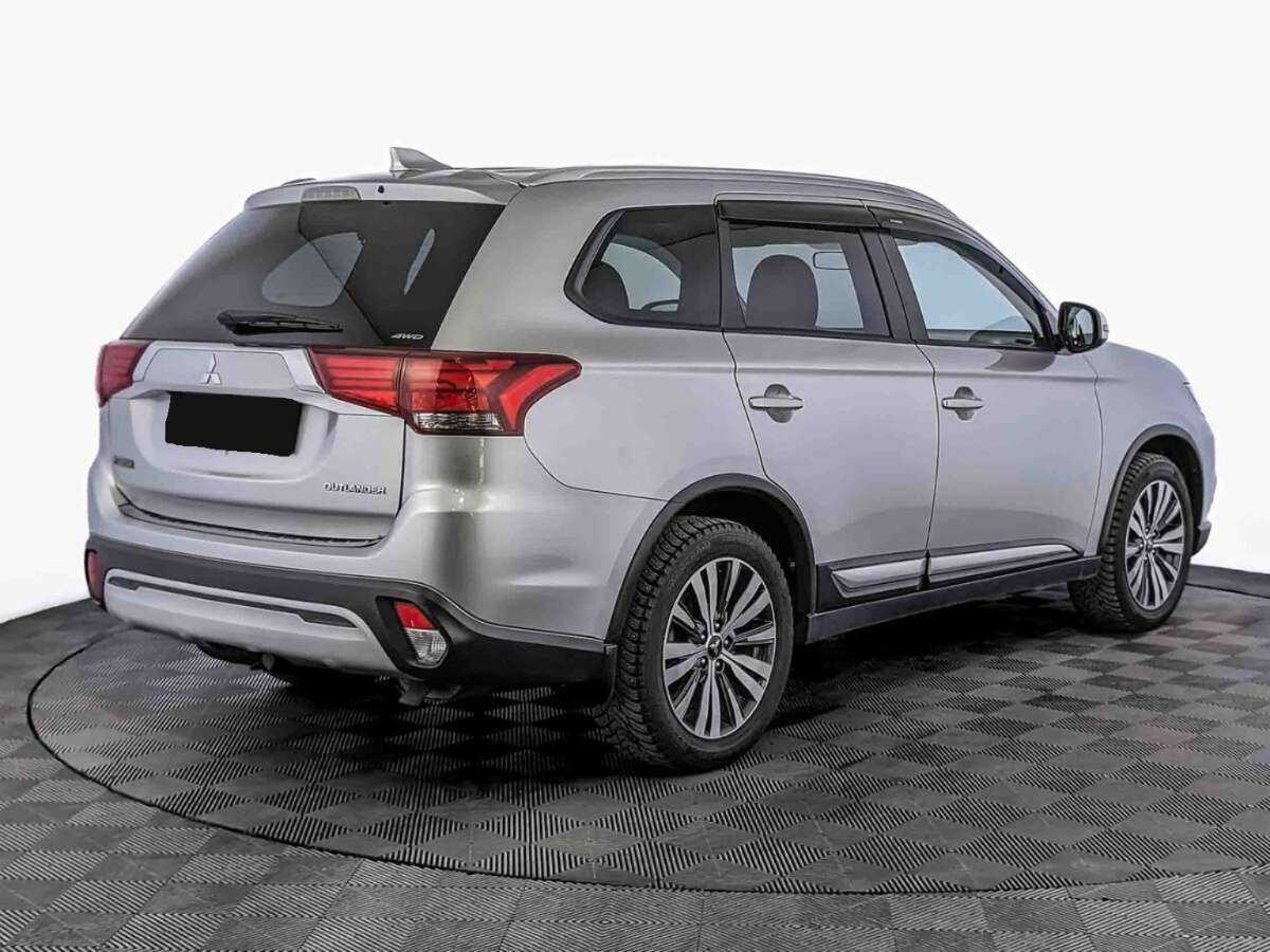 Mitsubishi Outlander б/у, 2020, Вариатор. Фото: #4