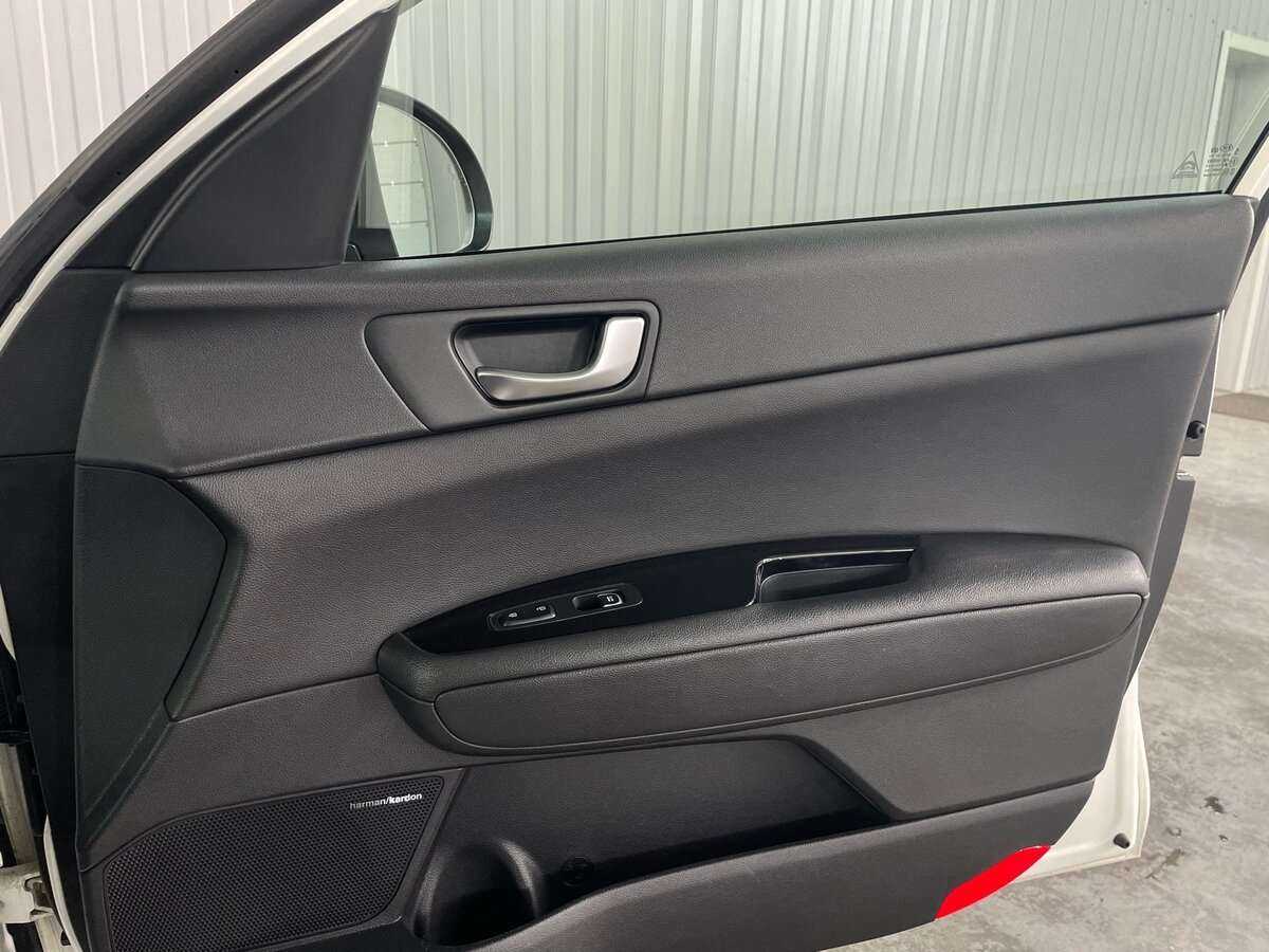 Kia Optima б/у, 2017, Автоматическая. Фото: #22