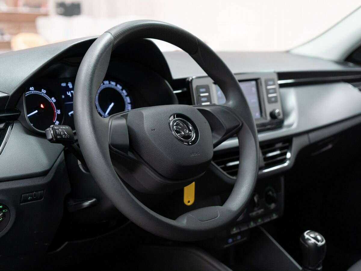 Skoda Rapid б/у, 2020, Механическая. Фото: #4