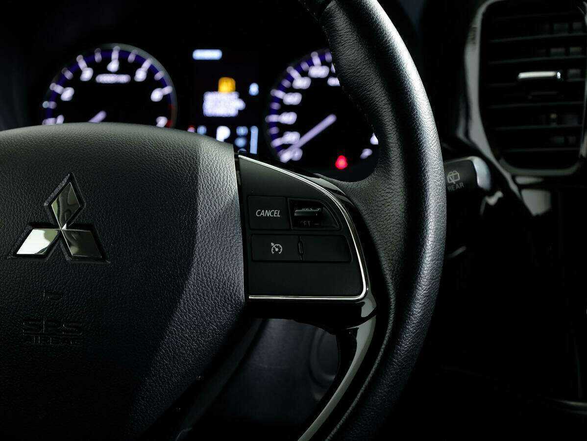 Mitsubishi Outlander б/у, 2018, Вариатор. Фото: #14