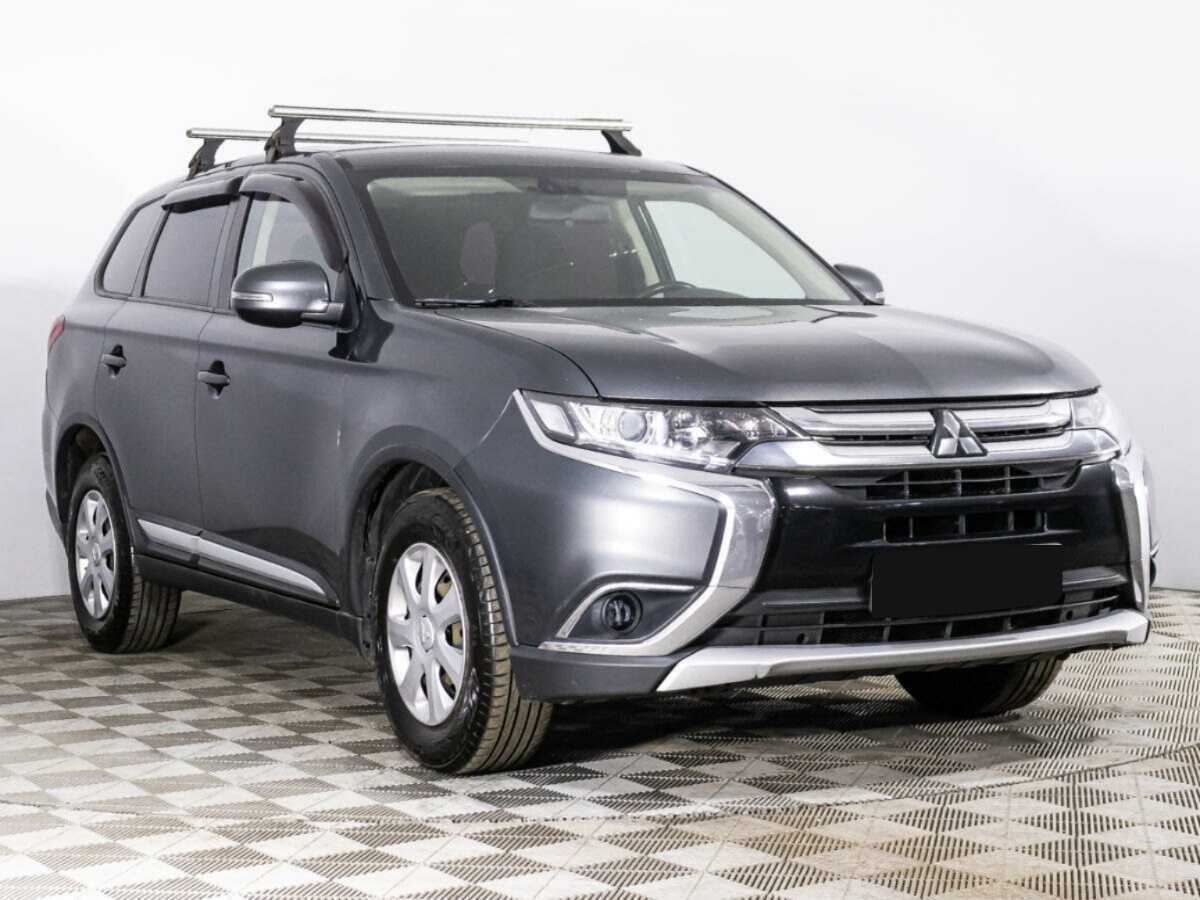 Mitsubishi Outlander б/у, 2017, Вариатор. Фото: #2