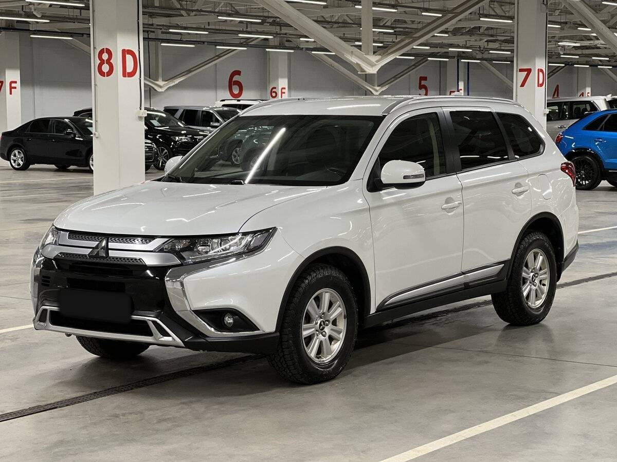 Mitsubishi Outlander б/у, 2021, Вариатор. Фото: #0