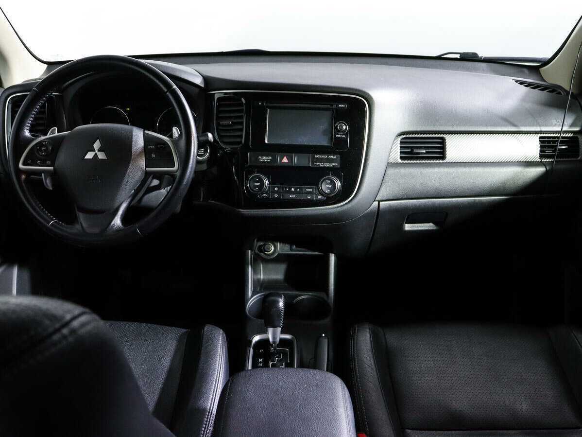 Mitsubishi Outlander б/у, 2013, Вариатор. Фото: #9