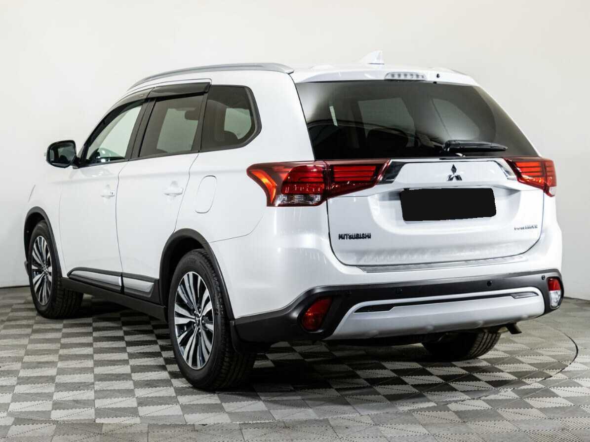 Mitsubishi Outlander б/у, 2020, Вариатор. Фото: #6