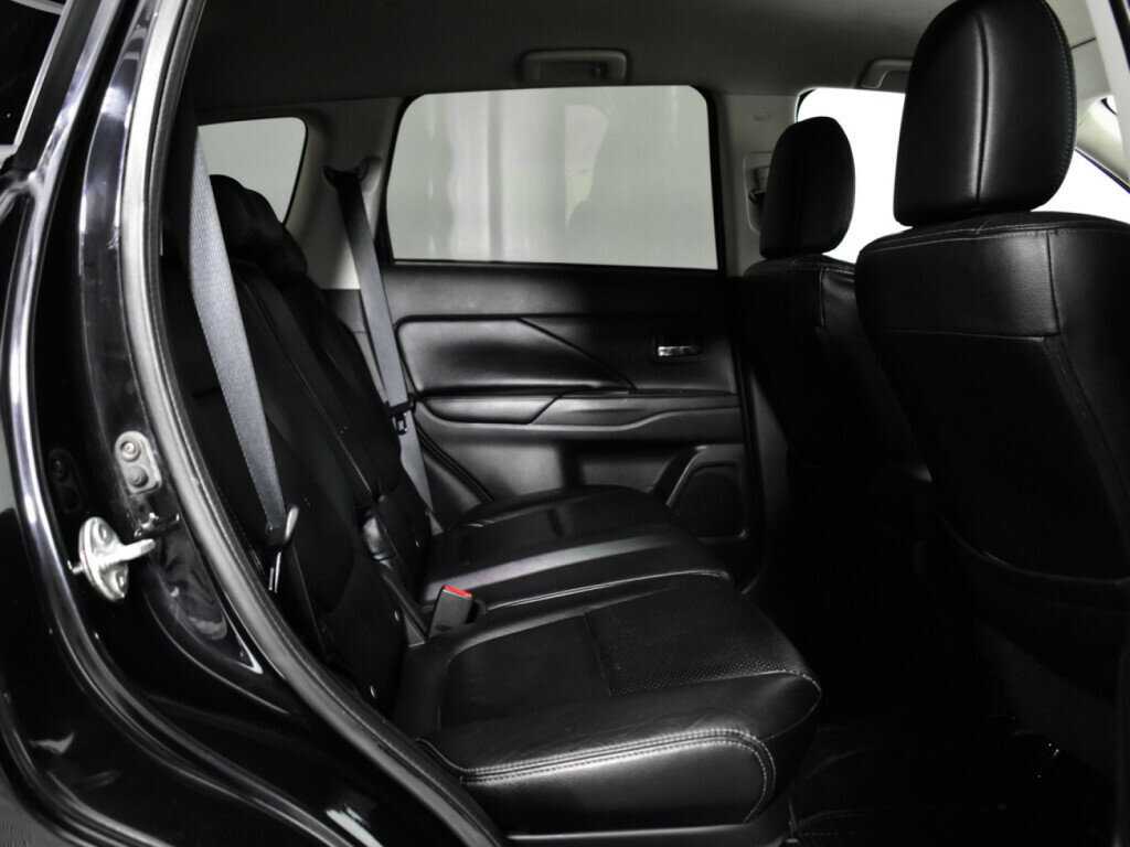 Mitsubishi Outlander б/у, 2012, Вариатор. Фото: #9