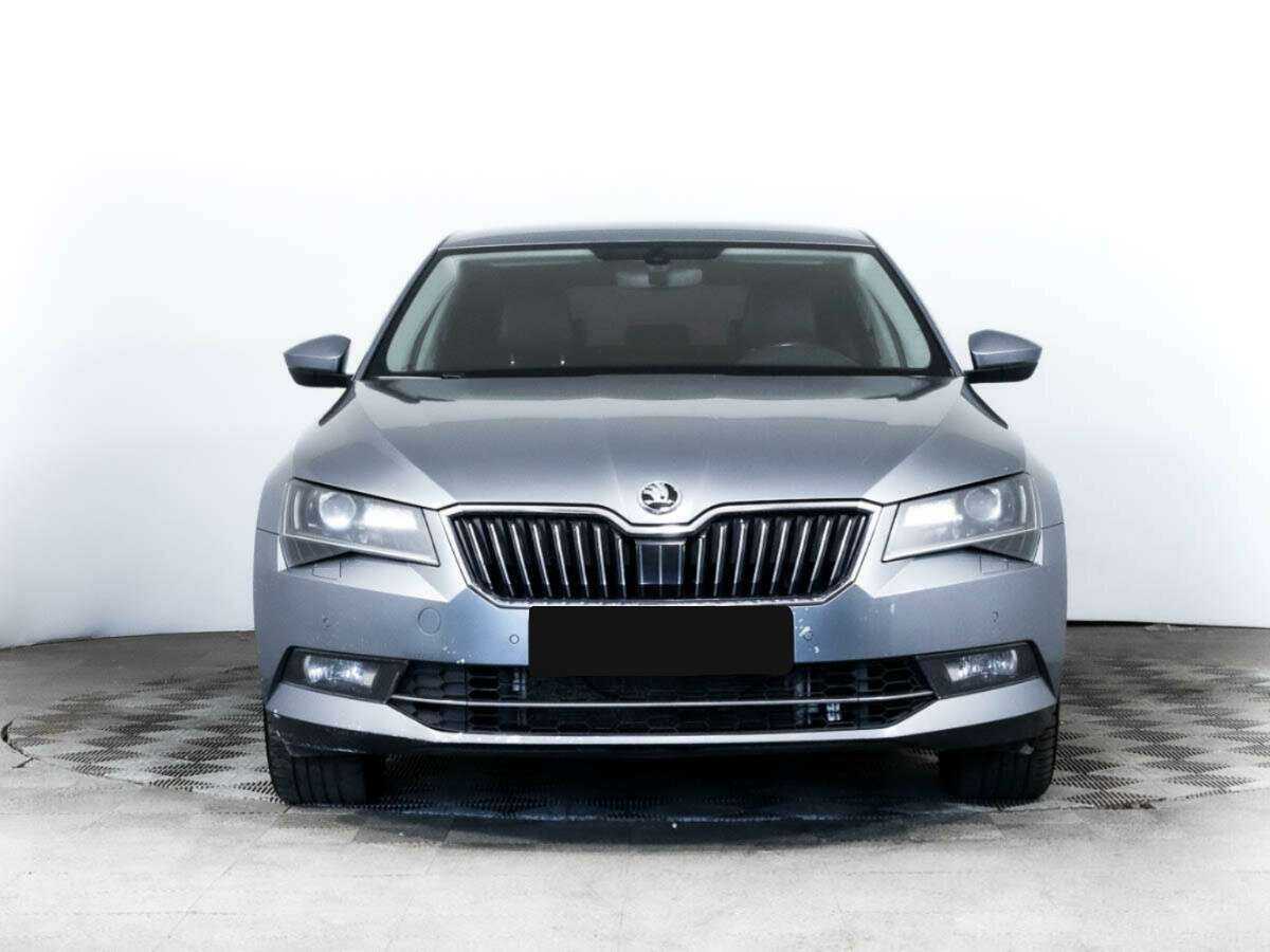 Skoda Superb б/у, 2019, Роботизированная. Посмотреть фото