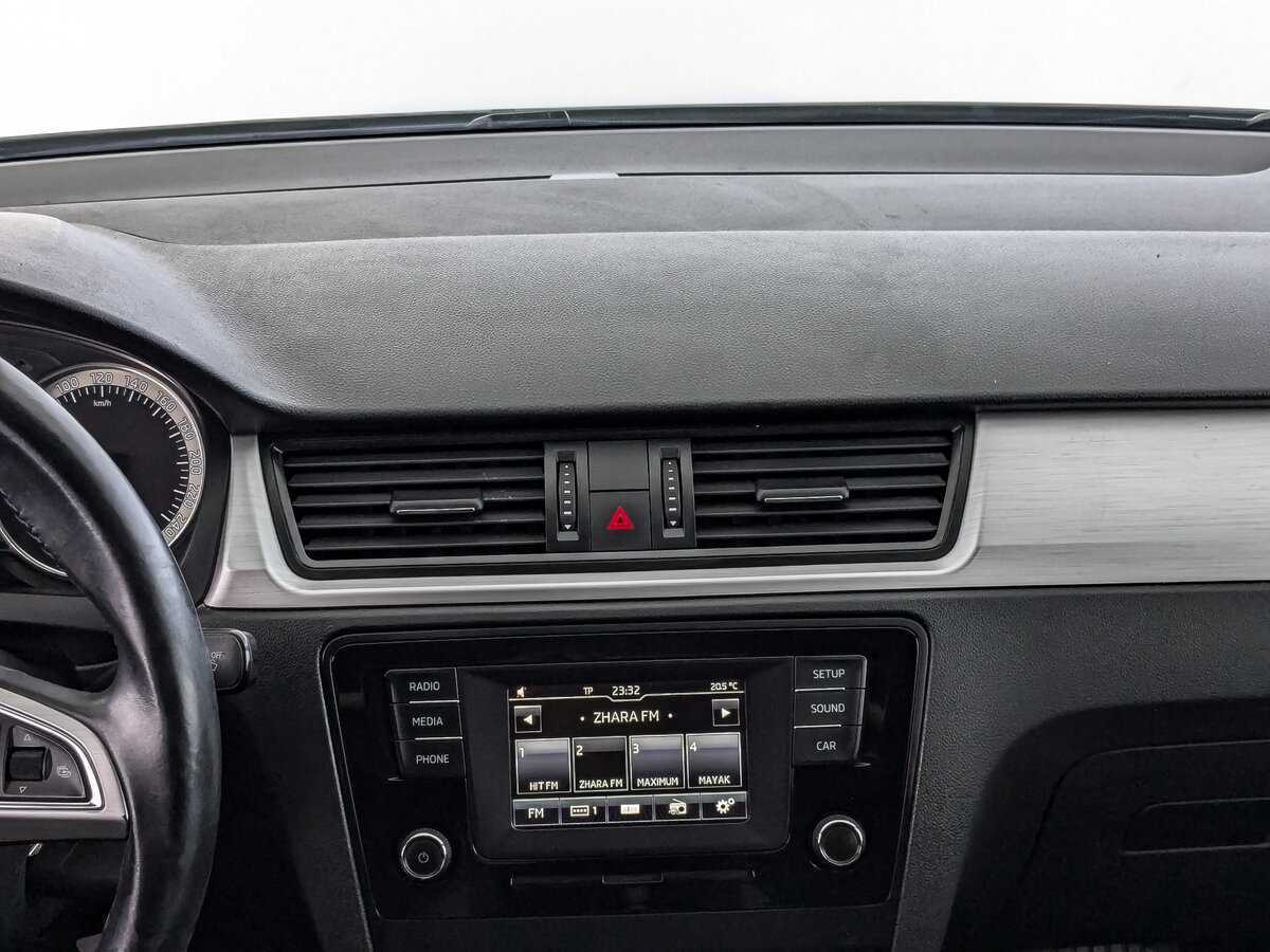 Skoda Rapid б/у, 2017, Механическая. Фото: #12