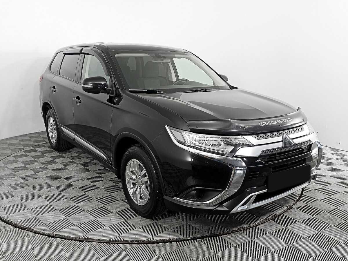 Mitsubishi Outlander б/у, 2021, Вариатор. Фото: #2