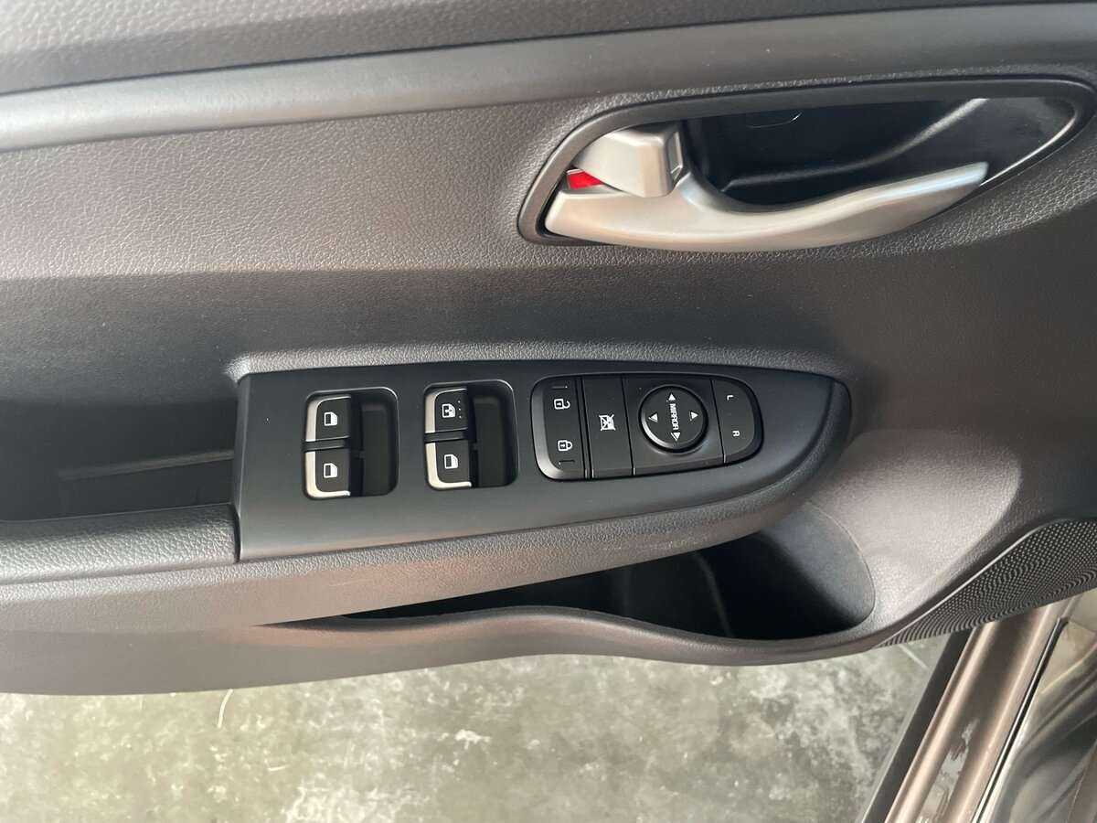 Kia Rio б/у, 2022, Автоматическая. Фото: #19