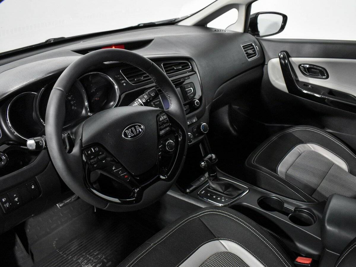 Kia Ceed б/у, 2014, Автоматическая. Фото: #8