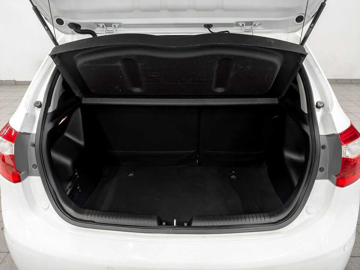 Kia Rio б/у, 2015, Автоматическая. Фото: #9