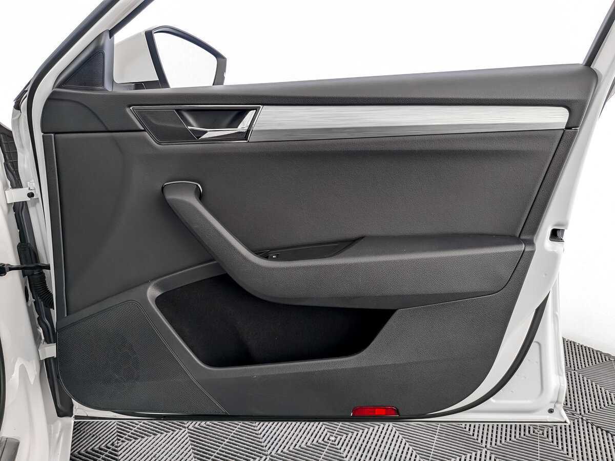 Skoda Superb б/у, 2021, Роботизированная. Фото: #18