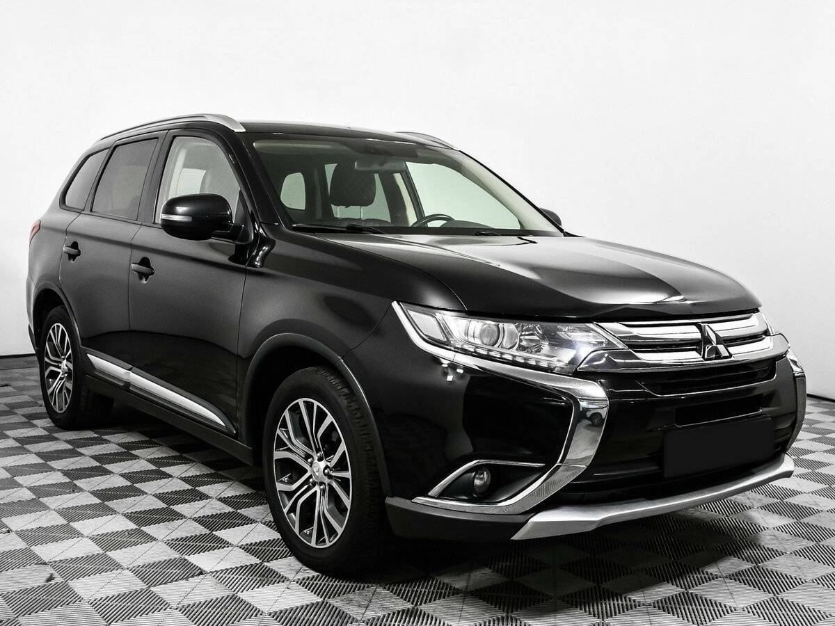 Mitsubishi Outlander б/у, 2018, Вариатор. Фото: #2