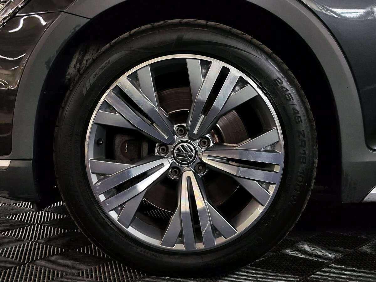 Volkswagen Passat б/у, 2019, Роботизированная. Фото: #26