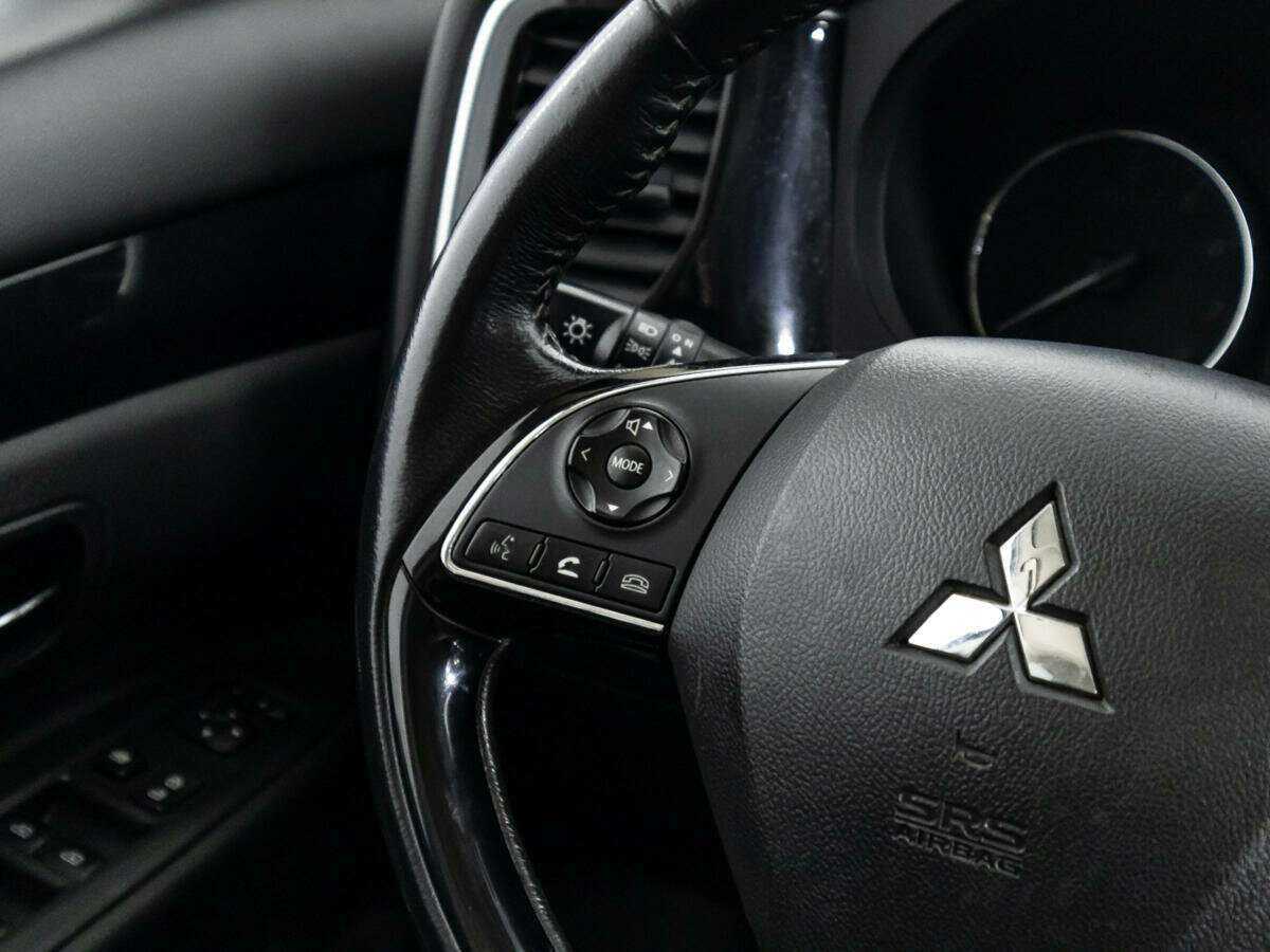 Mitsubishi Outlander б/у, 2020, Вариатор. Фото: #18