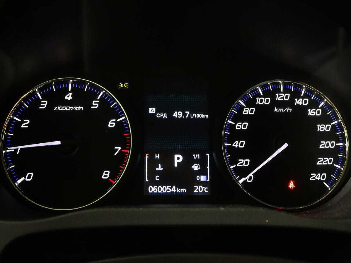 Mitsubishi Outlander б/у, 2021, Вариатор. Фото: #8