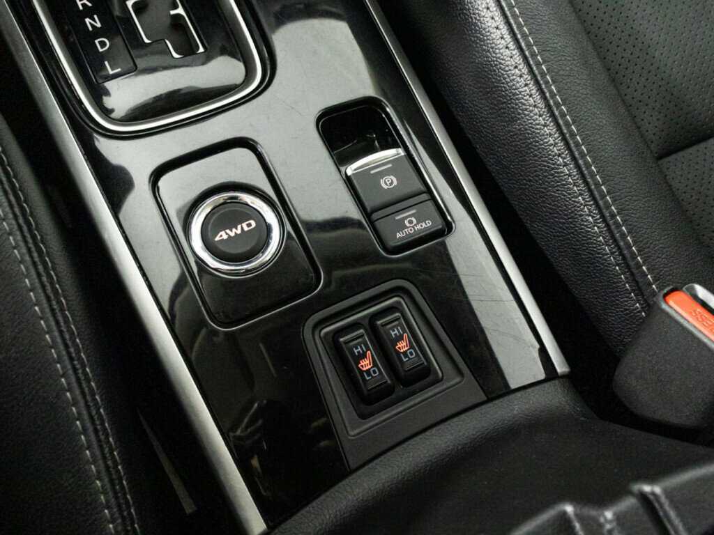 Mitsubishi Outlander б/у, 2018, Вариатор. Фото: #17