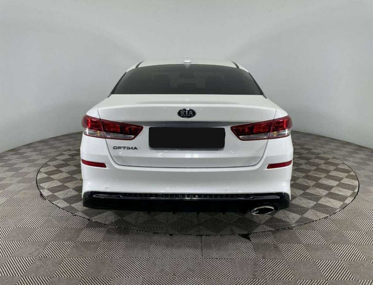 Kia Optima б/у, 2018, Автоматическая. Фото: #2