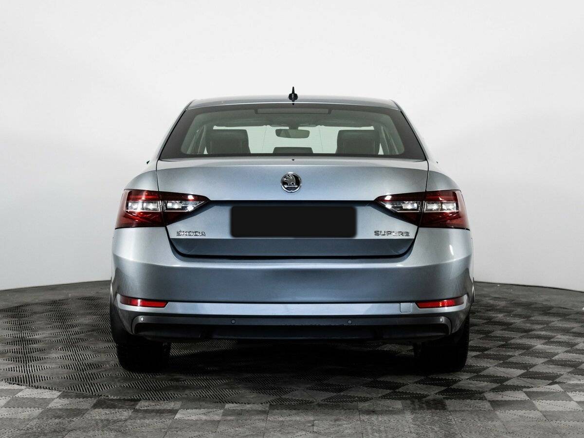 Skoda Superb б/у, 2017, Роботизированная. Фото: #5