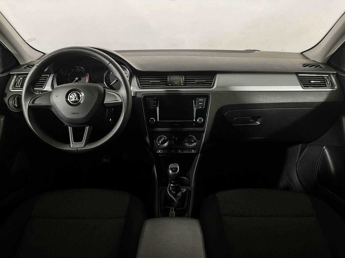 Skoda Rapid б/у, 2019, Механическая. Фото: #9