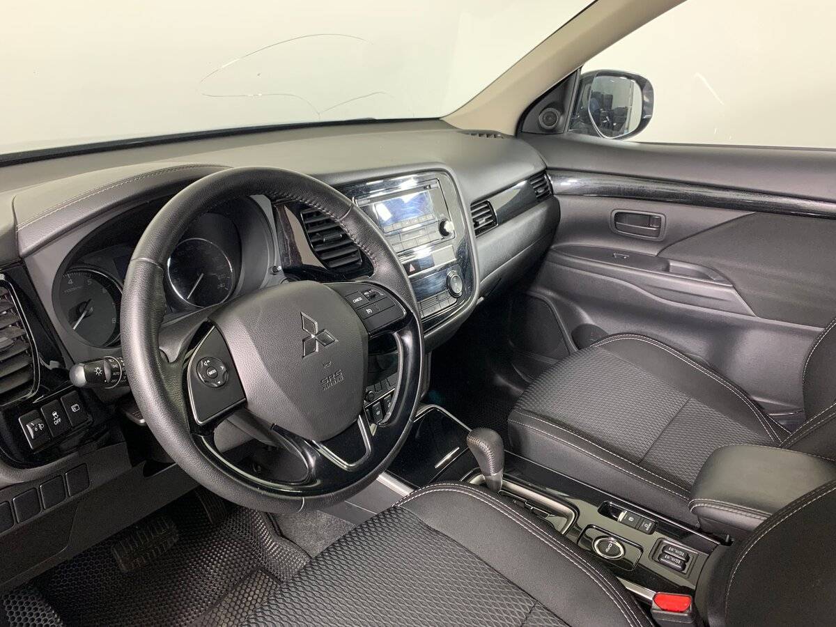 Mitsubishi Outlander б/у, 2019, Вариатор. Фото: #10