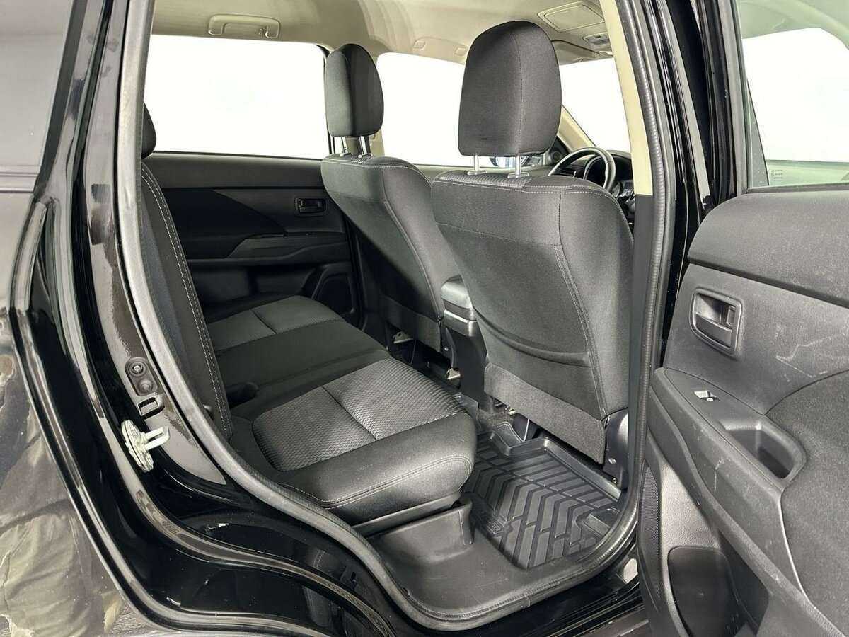 Mitsubishi Outlander б/у, 2017, Вариатор. Фото: #15