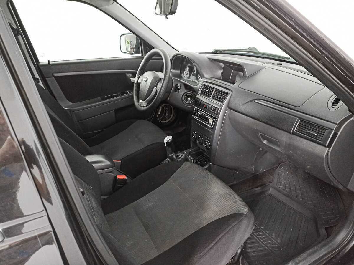 Lada (ВАЗ) Priora б/у, 2016, Механическая. Фото: #8