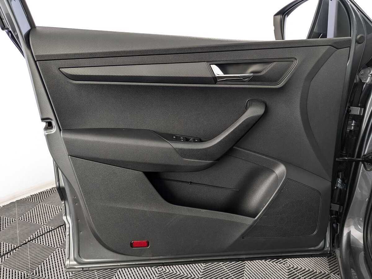 Skoda Karoq б/у, 2021, Роботизированная. Фото: #13