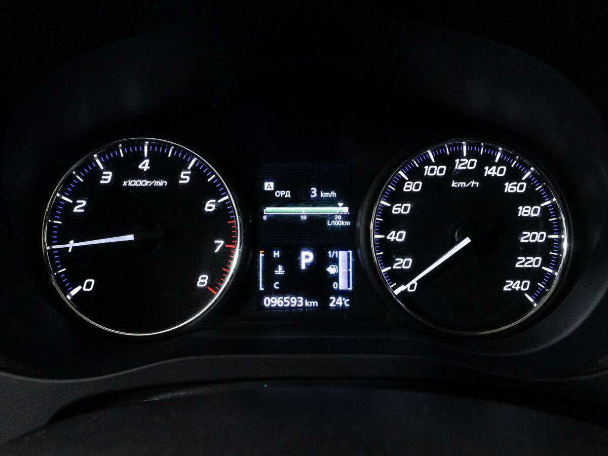 Mitsubishi Outlander б/у, 2020, Вариатор. Фото: #11