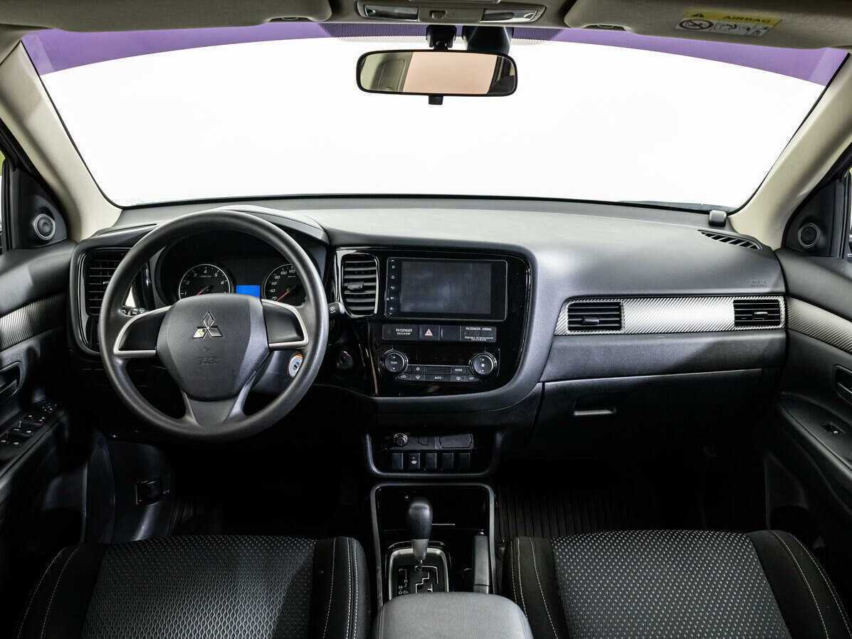Mitsubishi Outlander б/у, 2018, Вариатор. Фото: #10