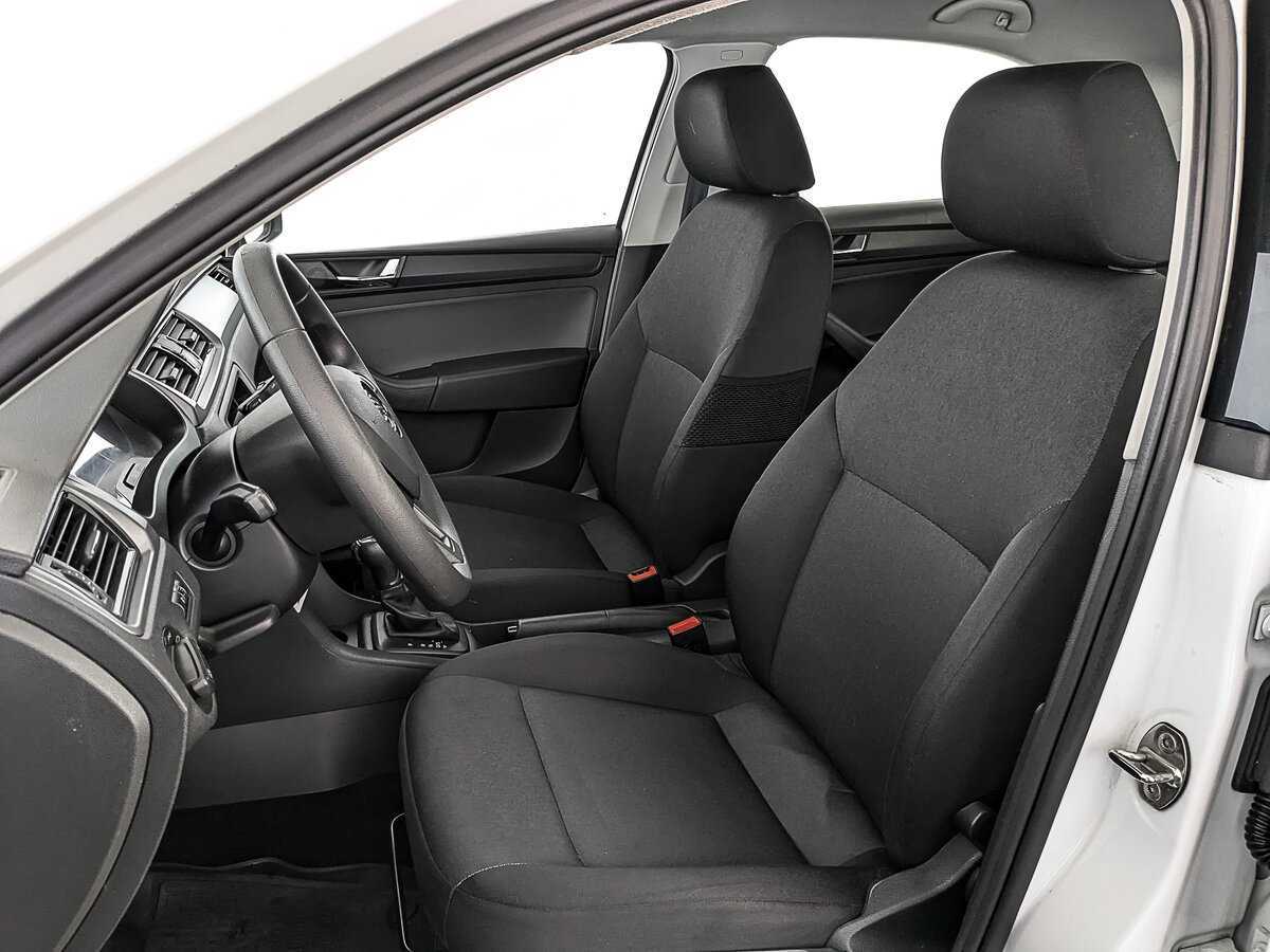 Skoda Rapid б/у, 2019, Автоматическая. Фото: #17