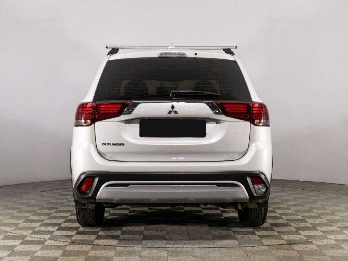 Mitsubishi Outlander б/у, 2020, Вариатор. Фото: #5