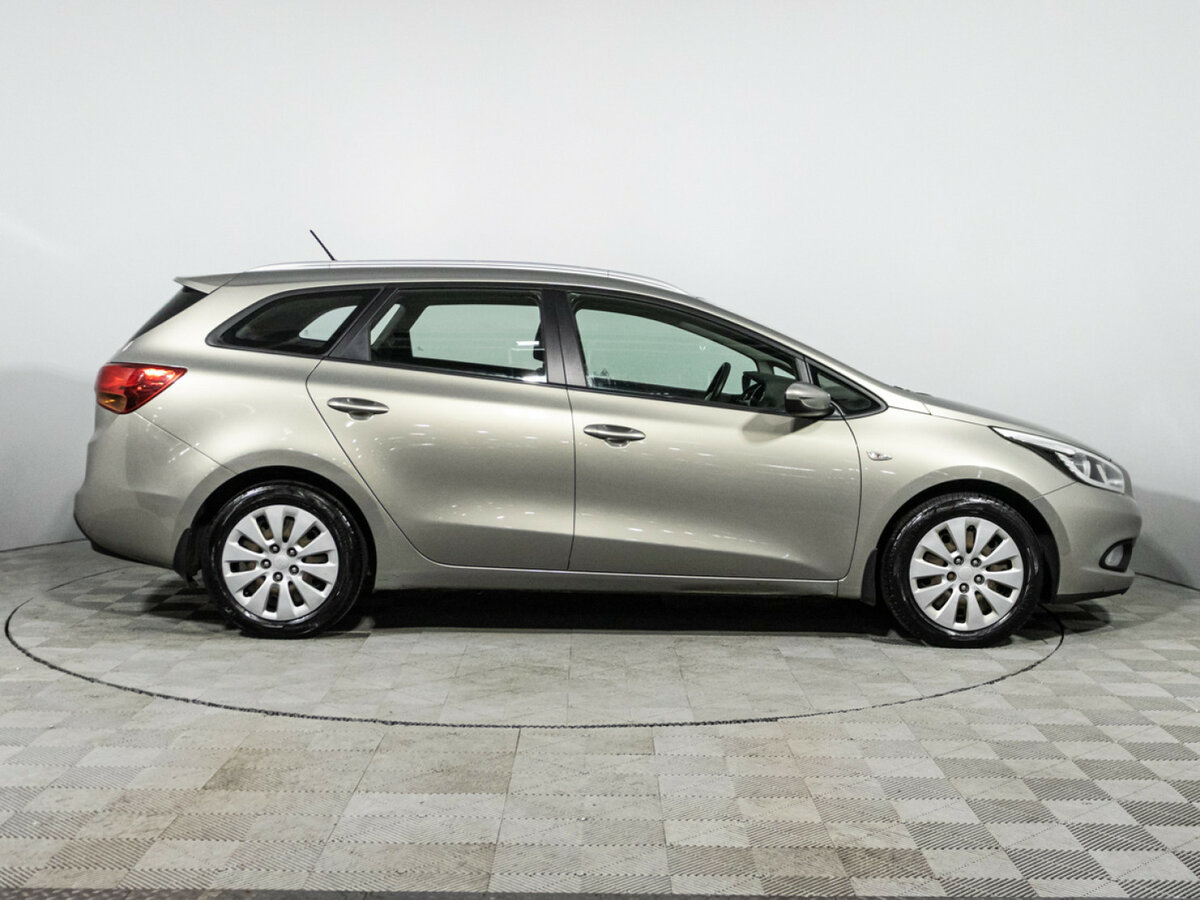 Kia Ceed б/у, 2012, Автоматическая. Фото: #3