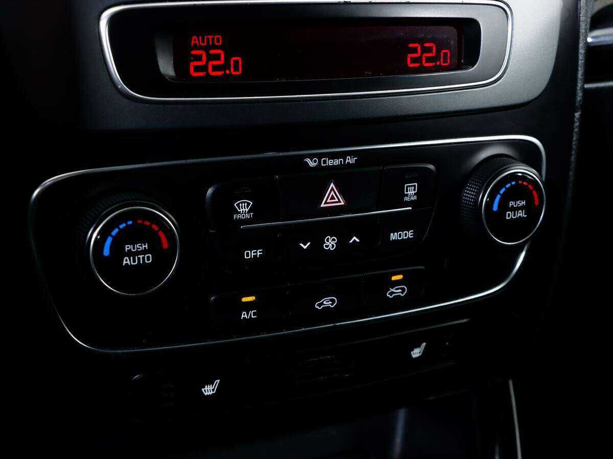 Kia Sorento б/у, 2013, Автоматическая. Фото: #14