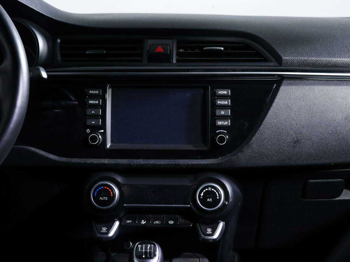 Kia Rio б/у, 2018, Механическая. Фото: #11