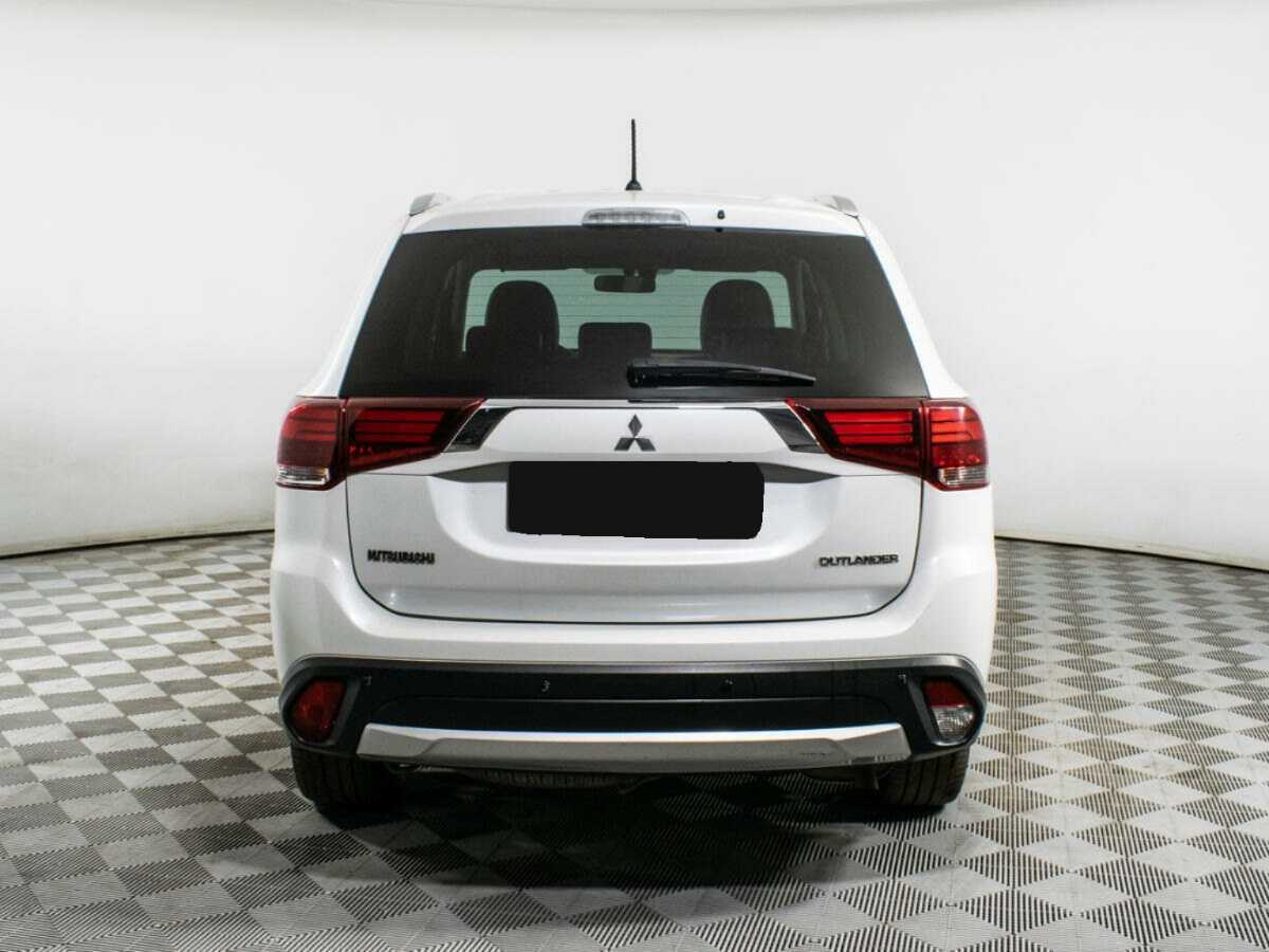 Mitsubishi Outlander б/у, 2016, Вариатор. Фото: #4