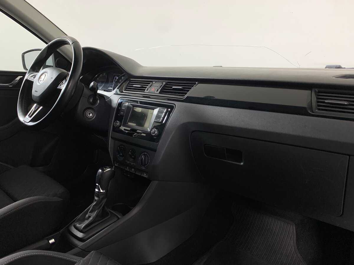 Skoda Rapid б/у, 2015, Роботизированная. Фото: #12