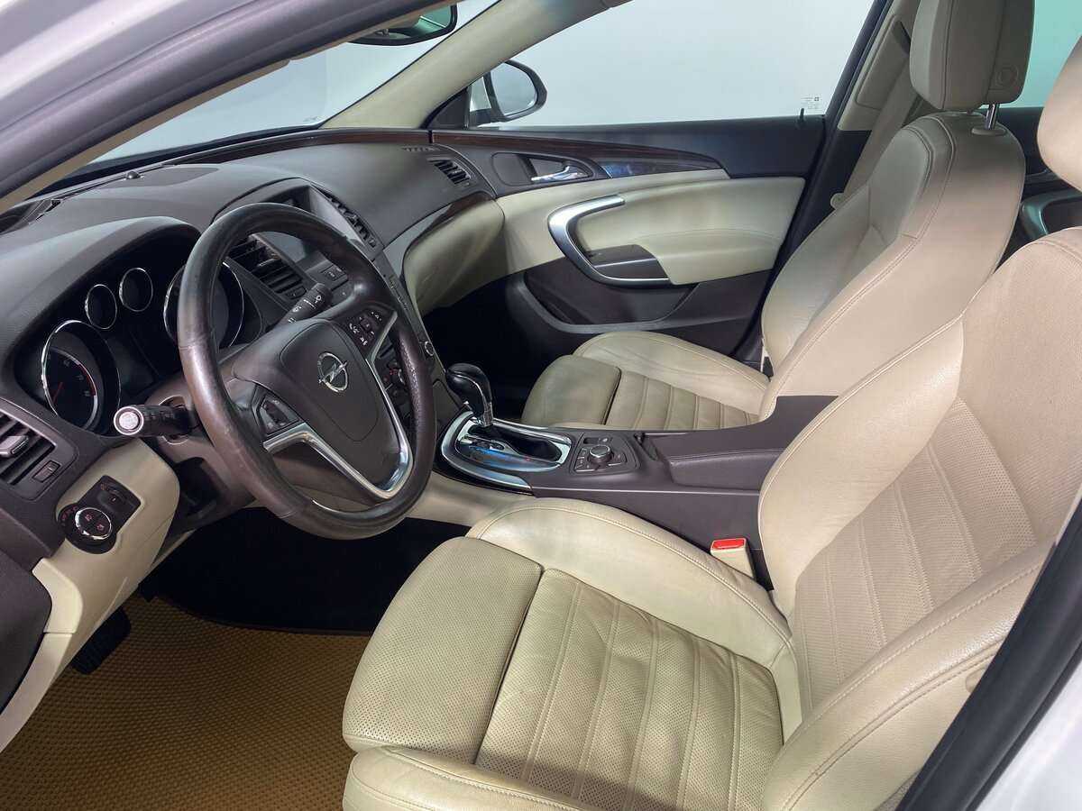 Opel Insignia б/у, 2013, Автоматическая. Фото: #7