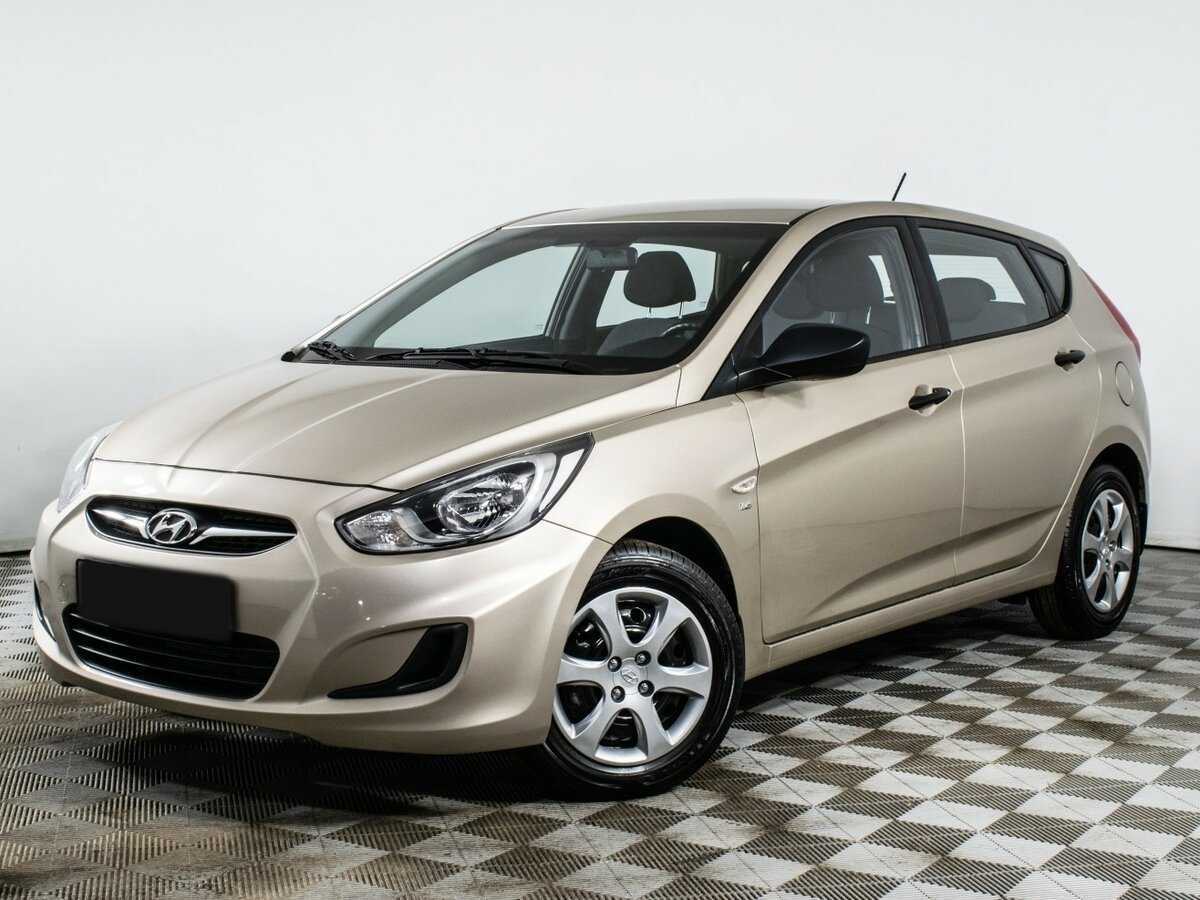 Hyundai Solaris б/у, 2013, Механическая. Посмотреть фото