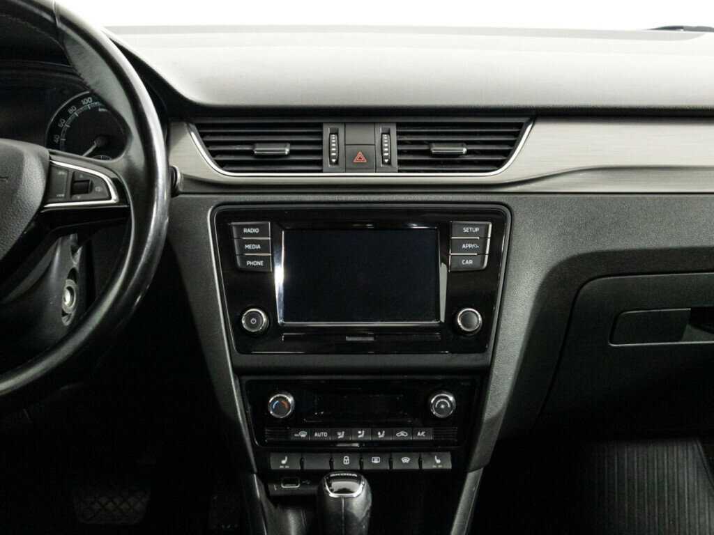 Skoda Rapid б/у, 2018, Роботизированная. Фото: #13