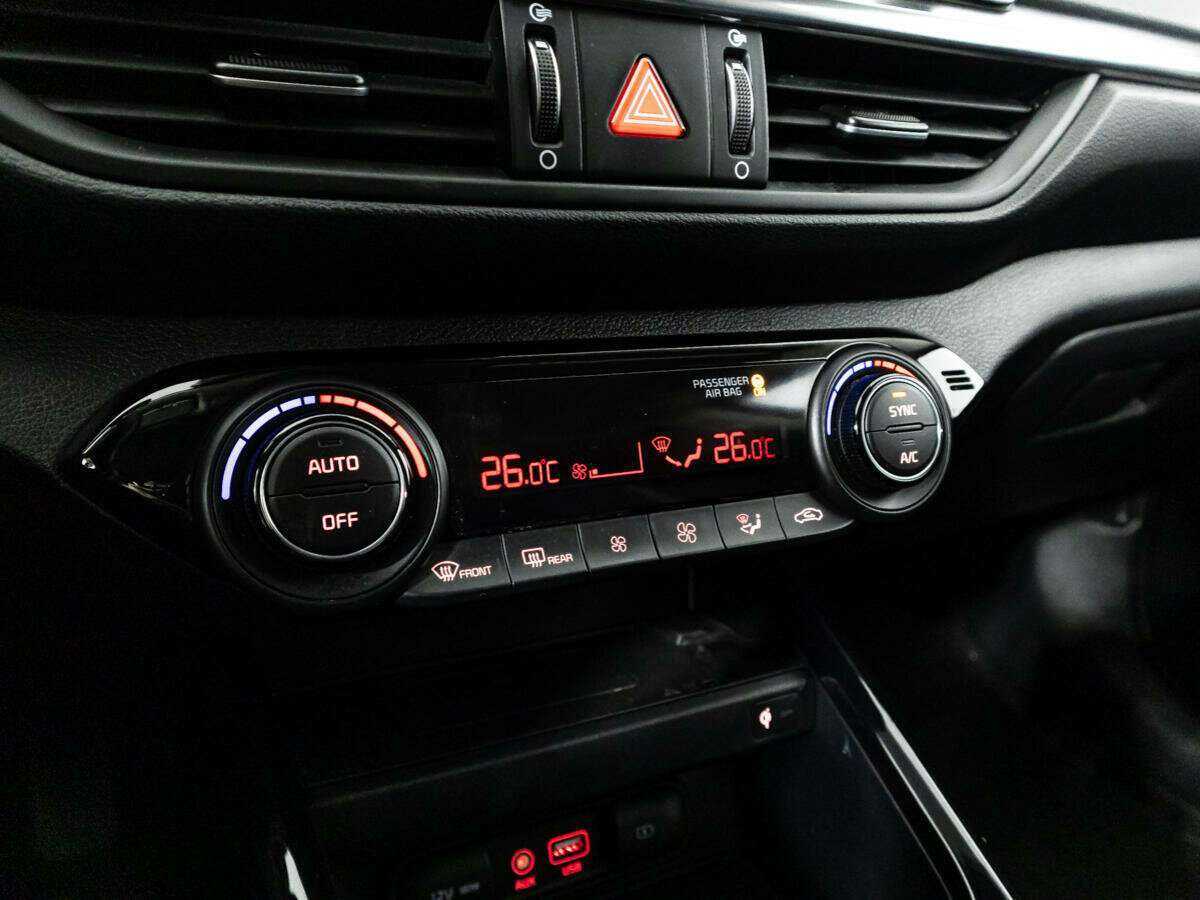 Kia Cerato б/у, 2019, Автоматическая. Фото: #18