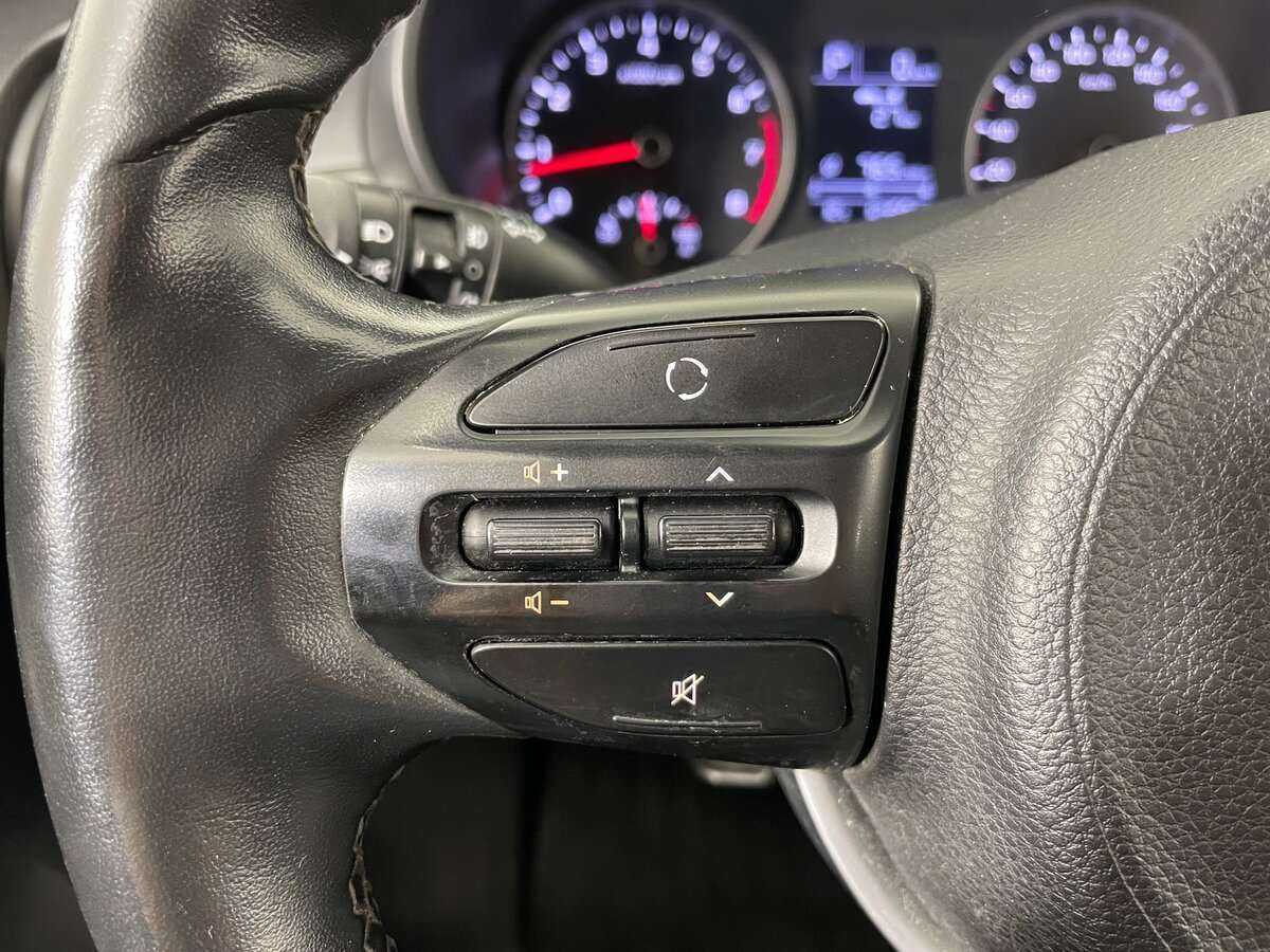 Kia Rio б/у, 2020, Автоматическая. Фото: #15