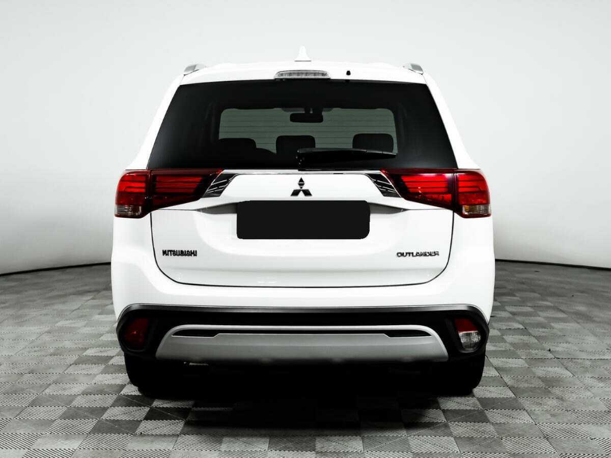Mitsubishi Outlander б/у, 2019, Вариатор. Фото: #5