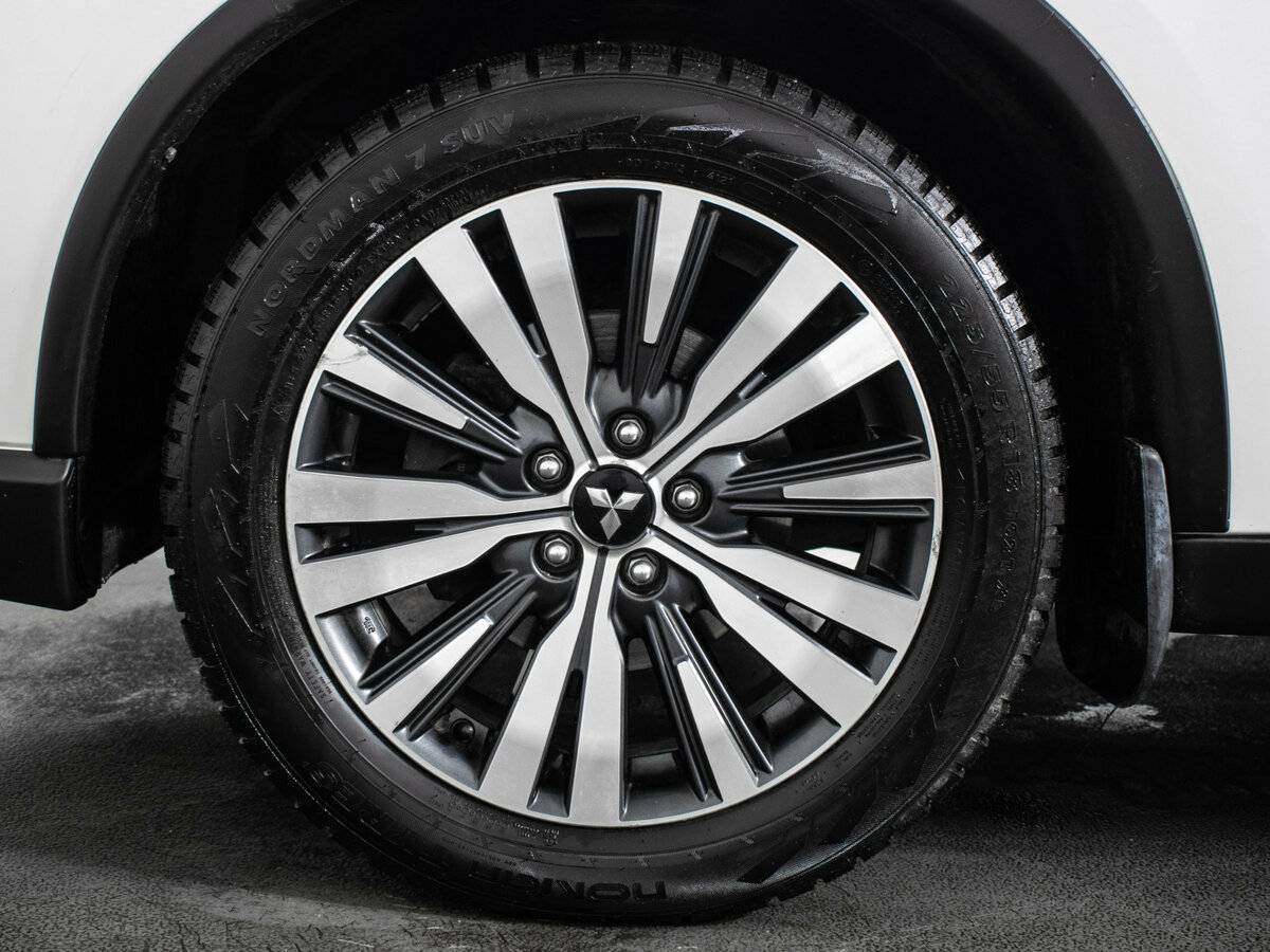 Mitsubishi Outlander б/у, 2021, Вариатор. Фото: #16