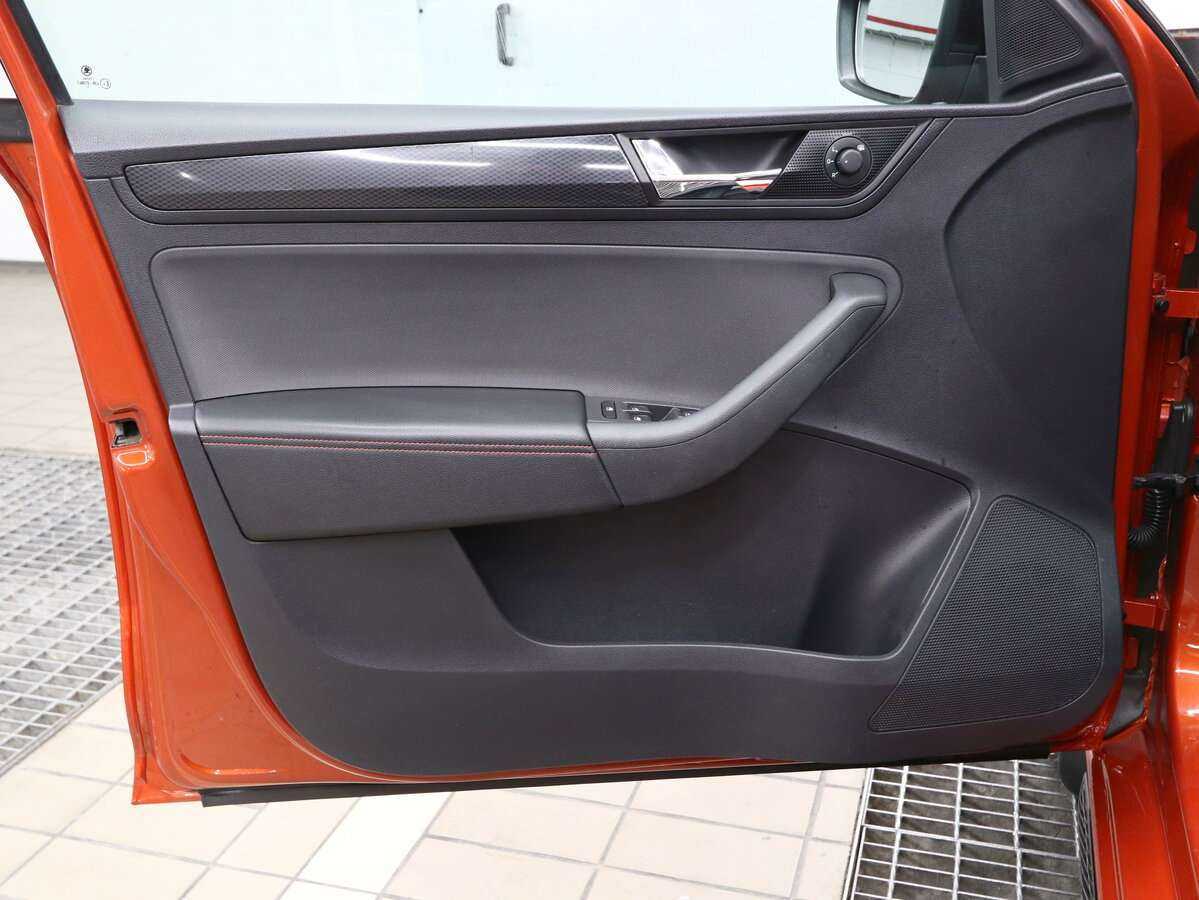 Skoda Rapid б/у, 2018, Роботизированная. Фото: #7