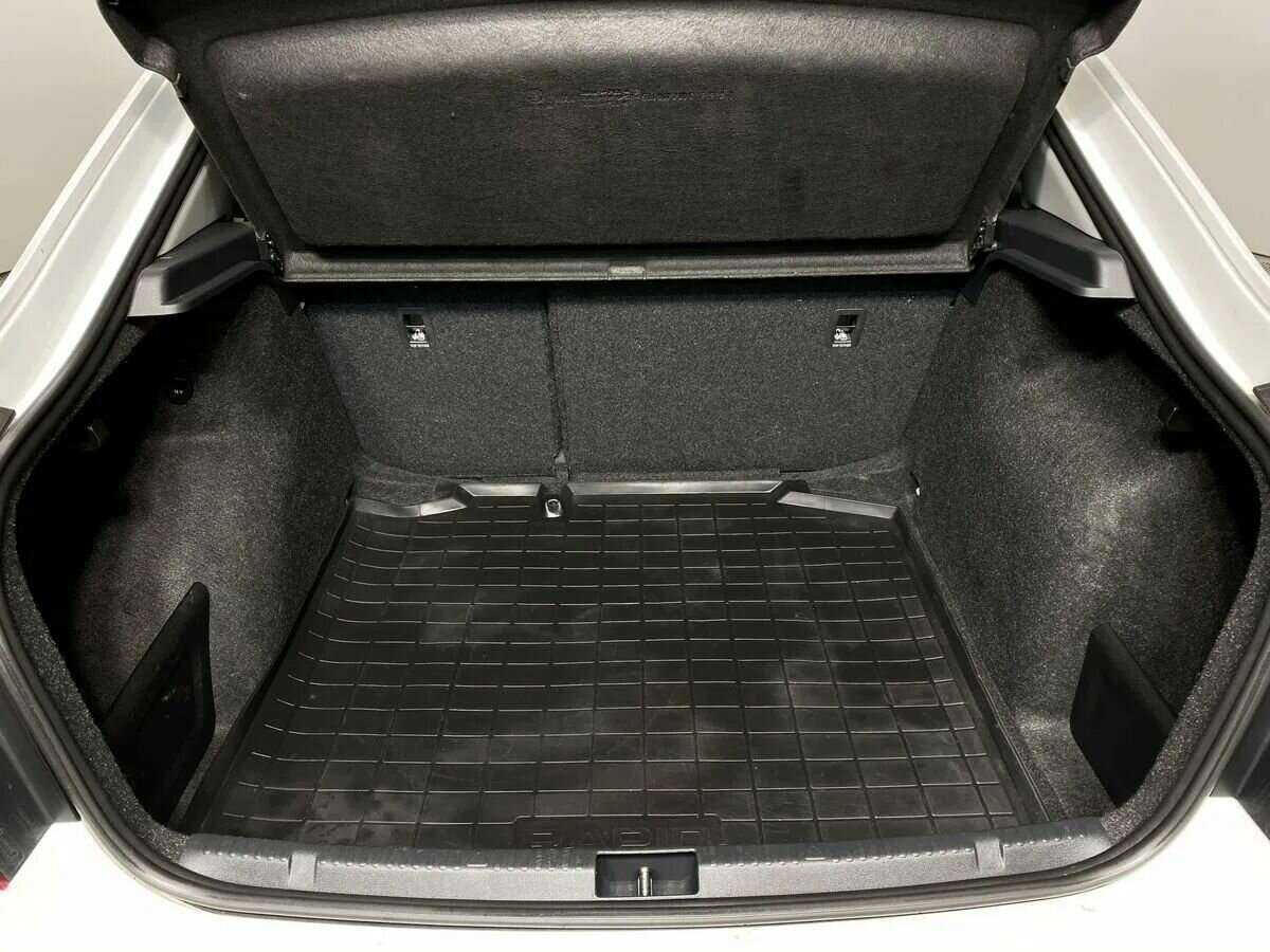 Skoda Rapid б/у, 2018, Автоматическая. Фото: #9