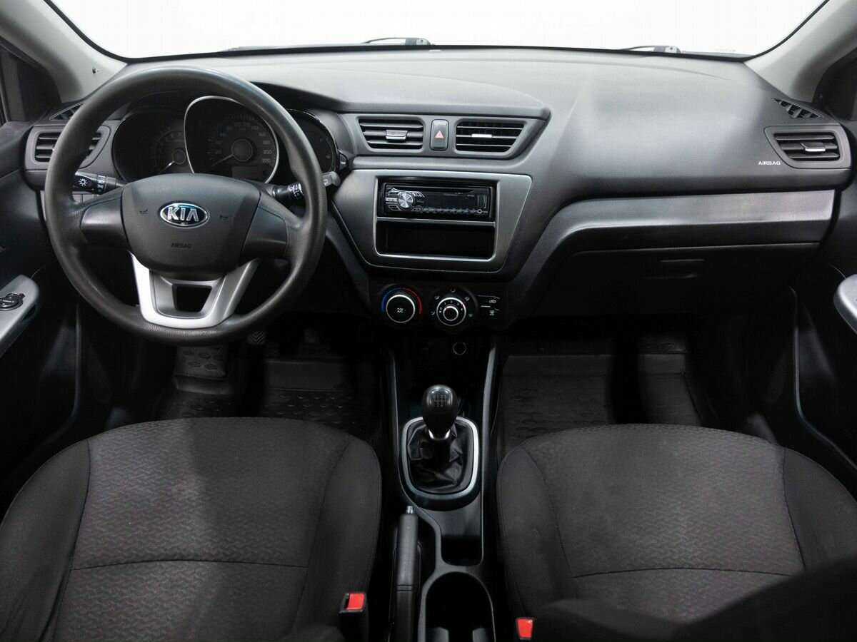 Kia Rio б/у, 2013, Механическая. Фото: #12