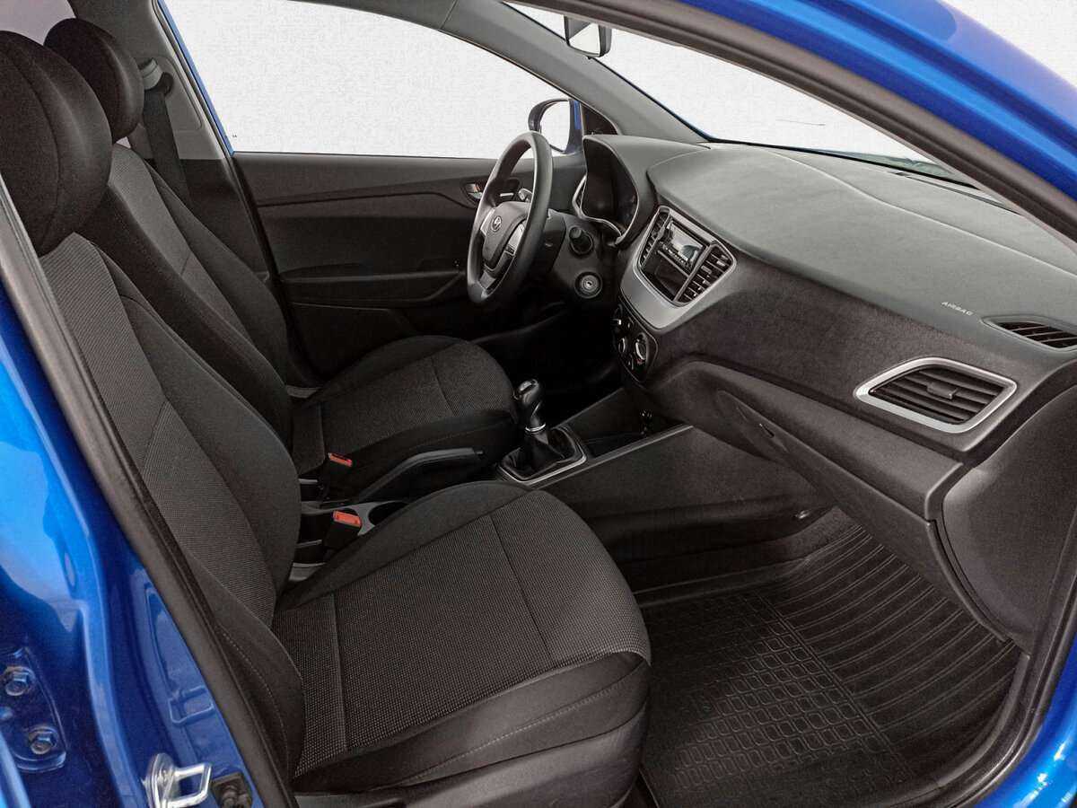 Hyundai Solaris б/у, 2018, Механическая. Фото: #10